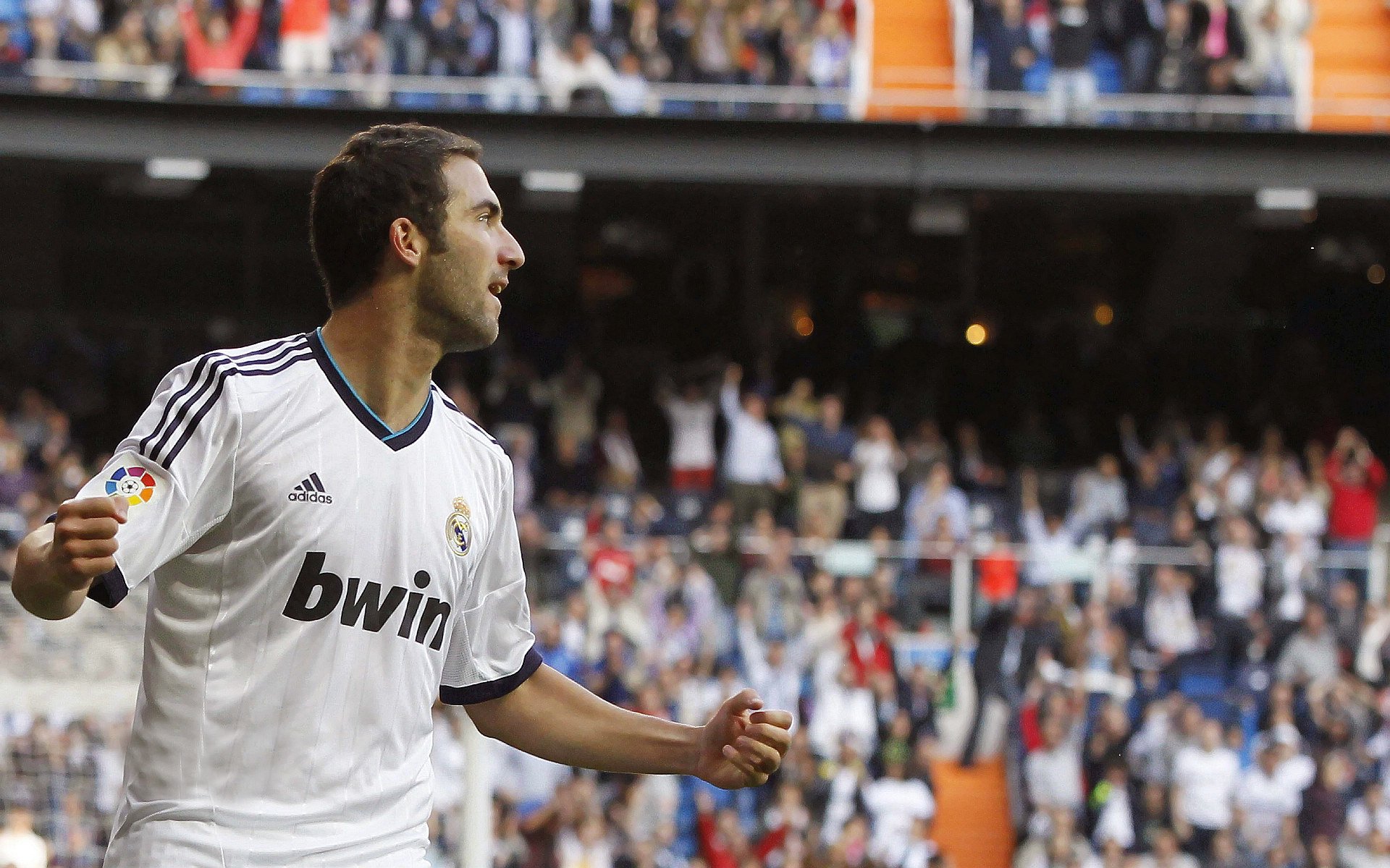 北欧风暴席卷沙漠，戈麦斯一锤定音，挪威强势拿下突尼斯